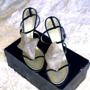 Giuseppe Zanotti Taz 100 Camoscio Swarovski crystal shoes, Size 40/10, 4” heel.